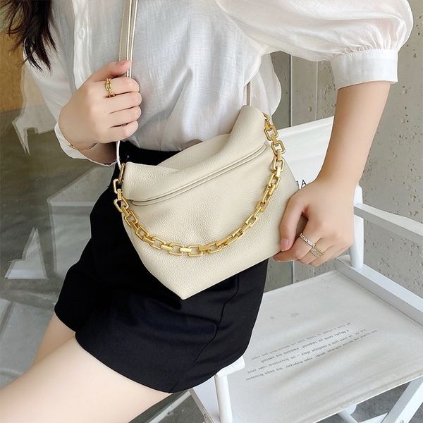 design hand genuine leather cloud cross carry small bag women's summer minority pure color pleated one shoulder 2021 versatile chain du, Red;black
design hand genuine leather cloud cross carry small bag women's summer minority pure color pleated one shoulder 2021 versatile chain du, Red;black