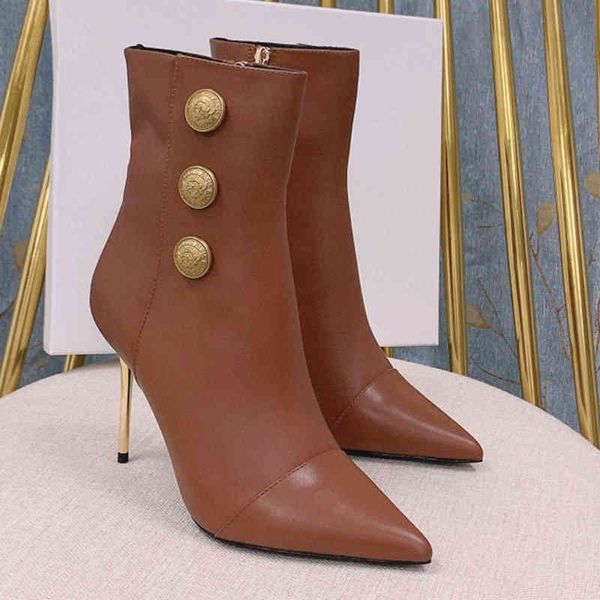 martin high heeled boots autumn winter coarse heel women shoes desert boot real leather zipper letter lace up fashion lady heels large size, Black
martin high heeled boots autumn winter coarse heel women shoes desert boot real leather zipper letter lace up fashion lady heels large size, Black