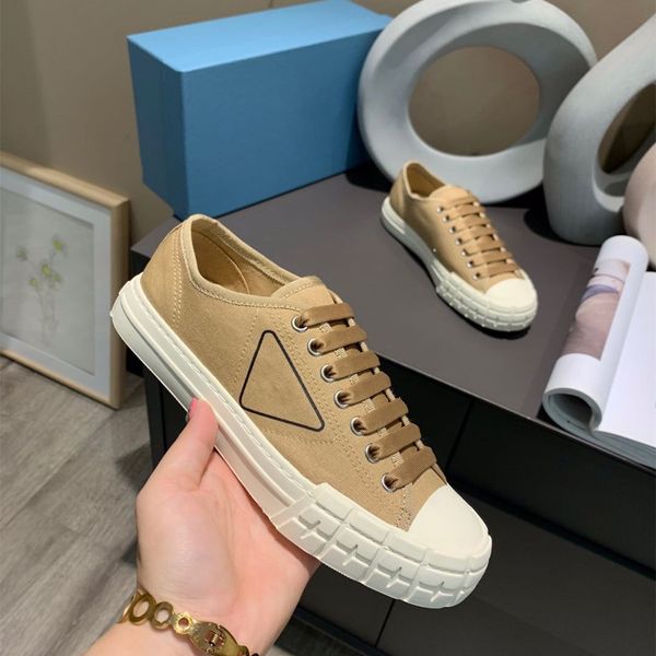 casual women design shoes sneakers canvas trendy trainer white black platform chaussures dress shoes
casual women design shoes sneakers canvas trendy trainer white black platform chaussures dress shoes