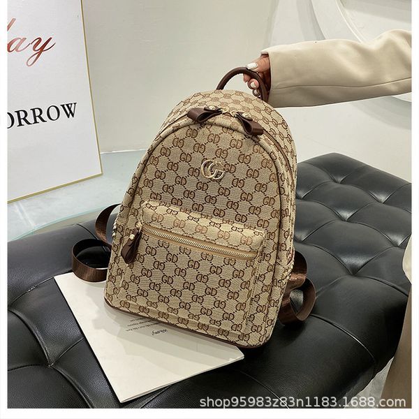 bag backpack large capacity women's 2021 g family letter old flower popular canvas travel fashion, Black;red
bag backpack large capacity women's 2021 g family letter old flower popular canvas travel fashion, Black;red