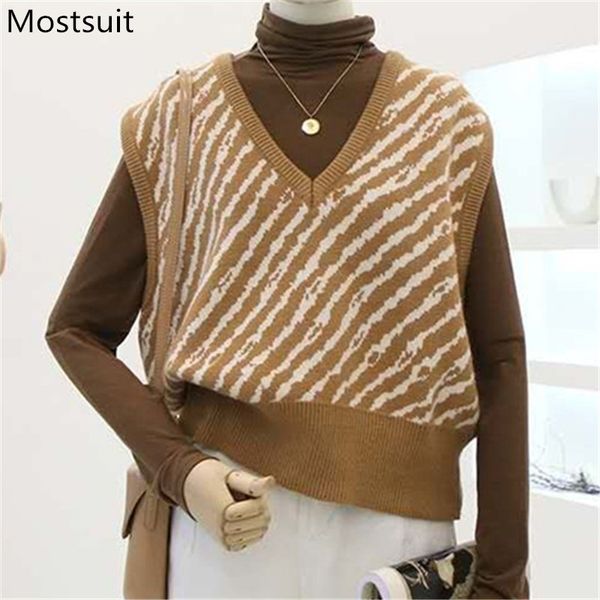 striped knitted v-neck sweater vest women sleeveless casual fashion pullovers korean ladies jumpers femme 210514, Black;white
striped knitted v-neck sweater vest women sleeveless casual fashion pullovers korean ladies jumpers femme 210514, Black;white