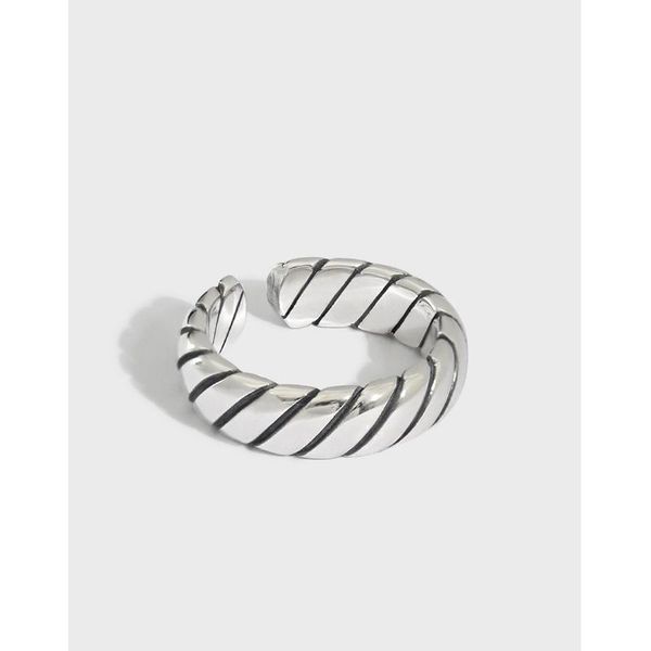 ins s925 sterling silver open ring niche personality retro old style line twist texture opening the adjustable cluster rings, Golden;silver
ins s925 sterling silver open ring niche personality retro old style line twist texture opening the adjustable cluster rings, Golden;silver