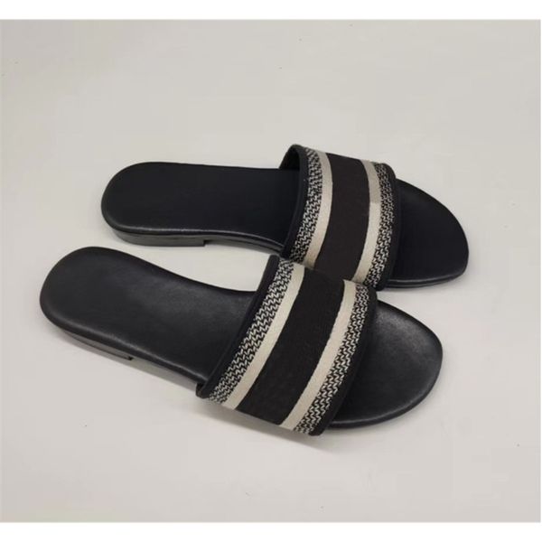 75% off factory outlet sale ladies flip flops embroidered letters summer slides branded sandals women slipper flat beach slippers size 35-41, Black
75% off factory outlet sale ladies flip flops embroidered letters summer slides branded sandals women slipper flat beach slippers size 35-41, Black