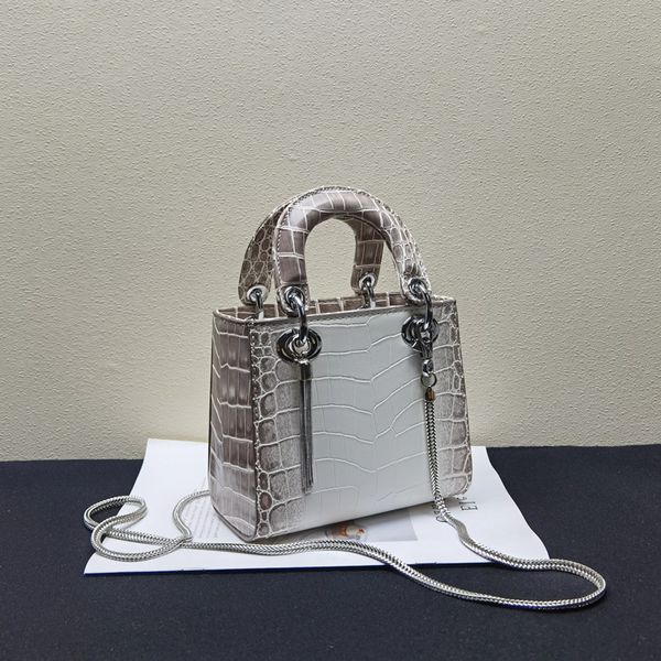 new bag women's 2021 korean fashion crocodile princess slung chain versatile tassel hand
new bag women's 2021 korean fashion crocodile princess slung chain versatile tassel hand