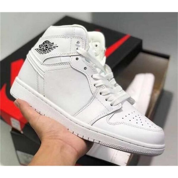 new jumpman 1 1s high toe not for resale men basketball shoes obsidian unc black white mens women sneakers shoe9yyn0geb
new jumpman 1 1s high toe not for resale men basketball shoes obsidian unc black white mens women sneakers shoe9yyn0geb