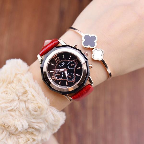 wristwatches ceramic women watches lady fashion big dial leather belt quartz watch luxury waterproof wristwatch relogio feminino 2021, Slivery;brown
wristwatches ceramic women watches lady fashion big dial leather belt quartz watch luxury waterproof wristwatch relogio feminino 2021, Slivery;brown