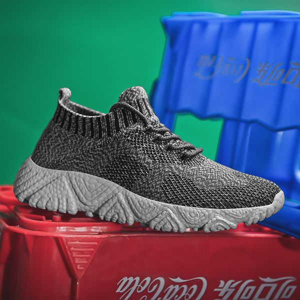fashion fly knit women men running shoes black blue gray outdoor jogging sports trainers sneakers size 36-45 code: lx21-222
fashion fly knit women men running shoes black blue gray outdoor jogging sports trainers sneakers size 36-45 code: lx21-222