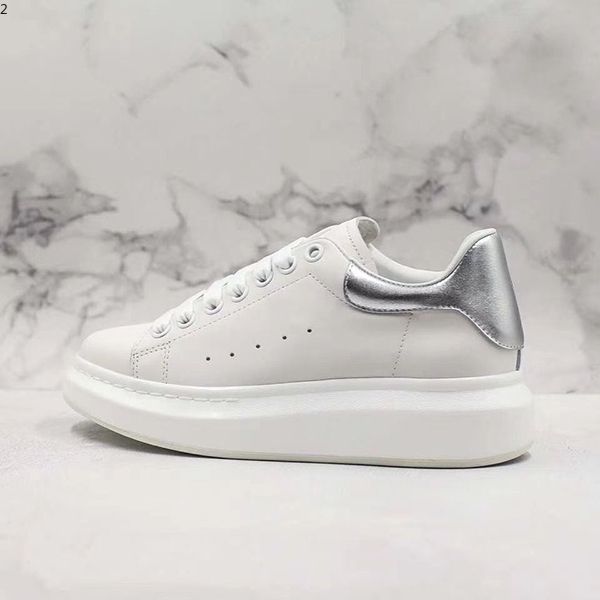 valentin platform casual shoe film tail fashion women shoes men's leather lace up chaussures oversized sole sneakers white black m01, Red;white
valentin platform casual shoe film tail fashion women shoes men's leather lace up chaussures oversized sole sneakers white black m01, Red;white
