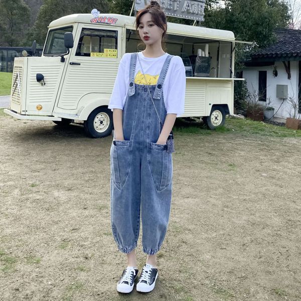 denim suspenders spring and autumn version loose style leisure leg binding nine point wide pants fashion, Blue
denim suspenders spring and autumn version loose style leisure leg binding nine point wide pants fashion, Blue