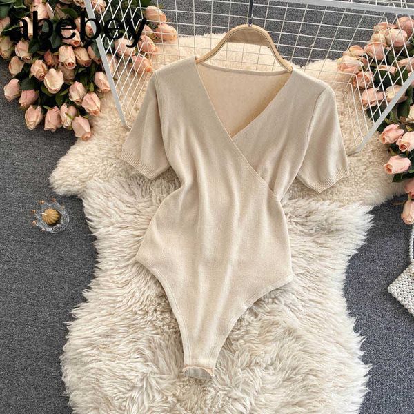 solid casual v neck fitness rompers women bodysuit short sleeve regular jumpsuit fashion streetwear outfits style 210715, Black;white
solid casual v neck fitness rompers women bodysuit short sleeve regular jumpsuit fashion streetwear outfits style 210715, Black;white
