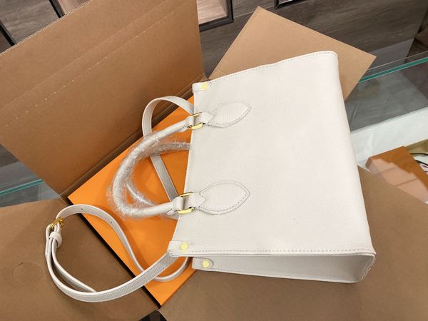 2021 shoulder casual crossbody fold over saddle luxury bags diana package clutch envelope fashion large messenger open tote shopping purses, Red;black
2021 shoulder casual crossbody fold over saddle luxury bags diana package clutch envelope fashion large messenger open tote shopping purses, Red;black
