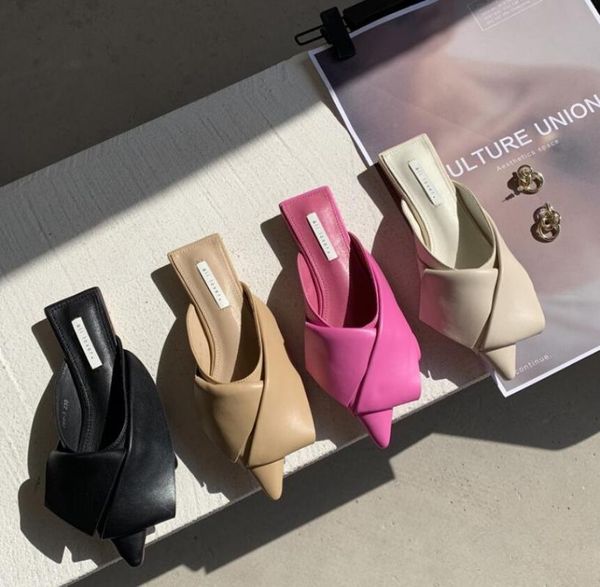 women slippers flat heel slides slip on mules shoes for woman fashion pleated female flip flops elegant, Black
women slippers flat heel slides slip on mules shoes for woman fashion pleated female flip flops elegant, Black