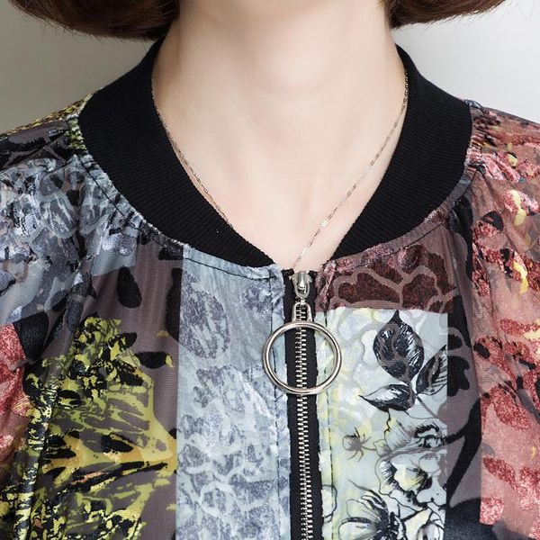 Women's Jackets Floral Jacket women Spring Summer hollow full sleeve coat Outwear Casual flowers printed High Quality 0S0E, Black;brown
Women's Jackets Floral Jacket women Spring Summer hollow full sleeve coat Outwear Casual flowers printed High Quality 0S0E, Black;brown