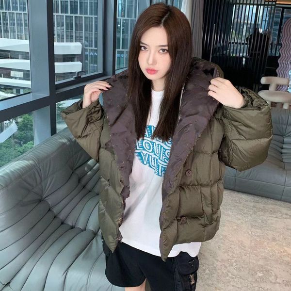 designer puffer high-quality button women's down jacket 2023 winter luxury retro loose hooded fashion parkas jackets, Black
designer puffer high-quality button women's down jacket 2023 winter luxury retro loose hooded fashion parkas jackets, Black