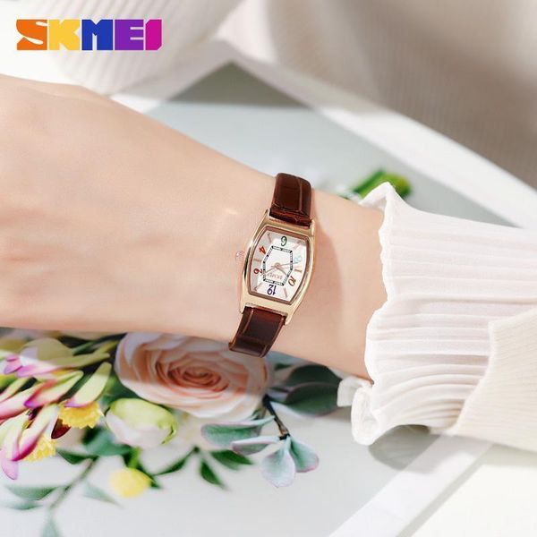 wristwatches skmei 2021 classic rectangle ladies clock watches leather band female business quartz watch for women gift 1781, Slivery;brown 
wristwatches skmei 2021 classic rectangle ladies clock watches leather band female business quartz watch for women gift 1781, Slivery;brown