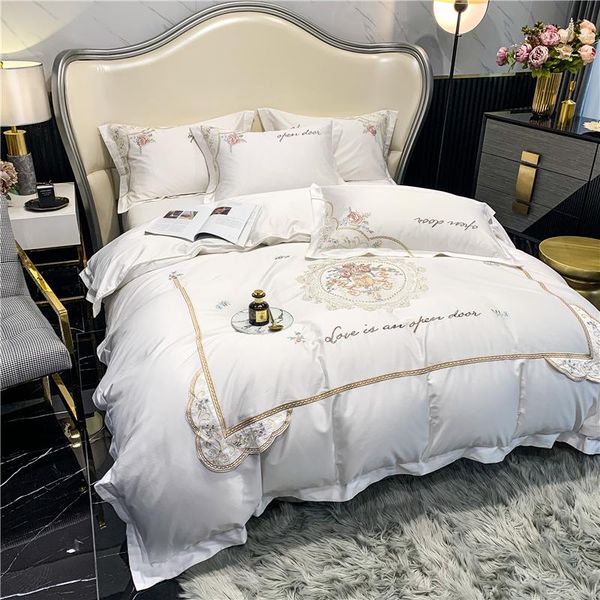 bedding sets luxury american style retro flowers embroidery egyptian cotton soft silky set duvet cover flat/fitted sheet pillowcases
bedding sets luxury american style retro flowers embroidery egyptian cotton soft silky set duvet cover flat/fitted sheet pillowcases