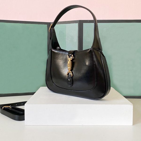 fashion underarm bags retro classic tote handbags brand crossbody shoulder totes purse
fashion underarm bags retro classic tote handbags brand crossbody shoulder totes purse