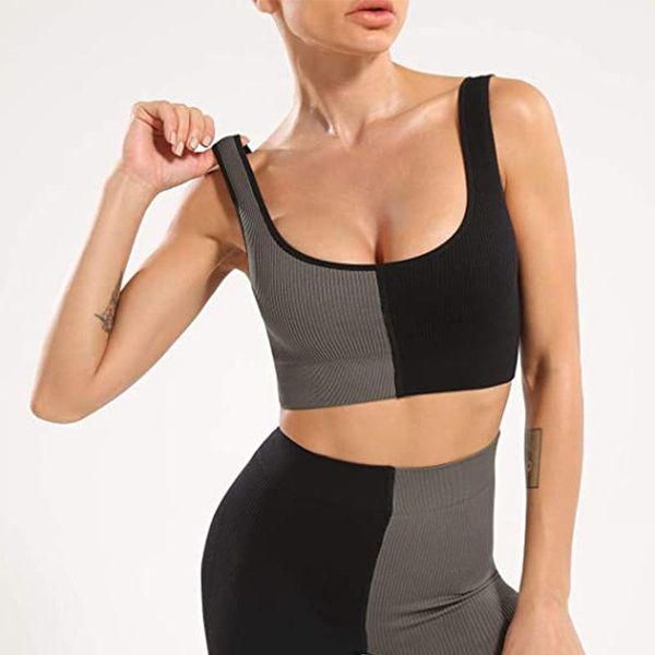 yoga outfit 2 piece set women's two-color matching suit sports bra and leggings summer wear for women gym clothing
yoga outfit 2 piece set women's two-color matching suit sports bra and leggings summer wear for women gym clothing