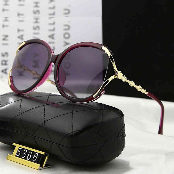 new fashion classic polarized sunglasses women luxury designer oversized sun glasses vintage modis oculos uv400 glasses outlet, White;black
new fashion classic polarized sunglasses women luxury designer oversized sun glasses vintage modis oculos uv400 glasses outlet, White;black