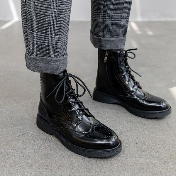boots 2021 autumn winter short leather flat with lace up casual british fretwork brogue shoes ankle women, Black
boots 2021 autumn winter short leather flat with lace up casual british fretwork brogue shoes ankle women, Black
