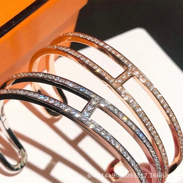 classic diamond studded nose rose gold bracelet women's personalized bracelet exclusive jewelry sale, Black
classic diamond studded nose rose gold bracelet women's personalized bracelet exclusive jewelry sale, Black