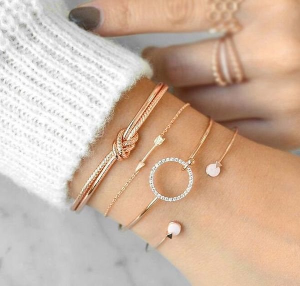 charm bracelets 4 pcs/ set classic arrow knot round crystal gem multilayer adjustable open bracelet women fashion party jewelry gift, Golden;silver
charm bracelets 4 pcs/ set classic arrow knot round crystal gem multilayer adjustable open bracelet women fashion party jewelry gift, Golden;silver