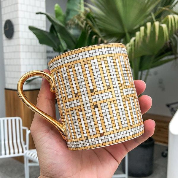 350ml creative hand painted mosaic pattern mugs with gold handle geometry ceramic coffee tea milk cups irregular shape
350ml creative hand painted mosaic pattern mugs with gold handle geometry ceramic coffee tea milk cups irregular shape