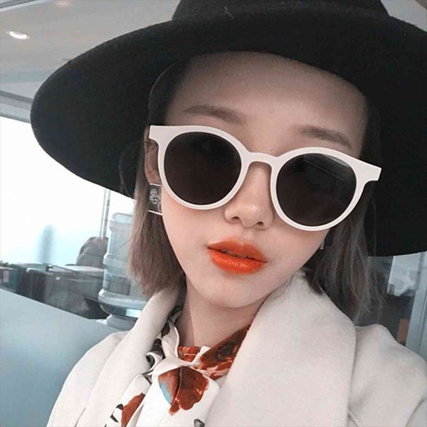 fashion candy sunglasses small frame glasses color retro round, White;black
fashion candy sunglasses small frame glasses color retro round, White;black