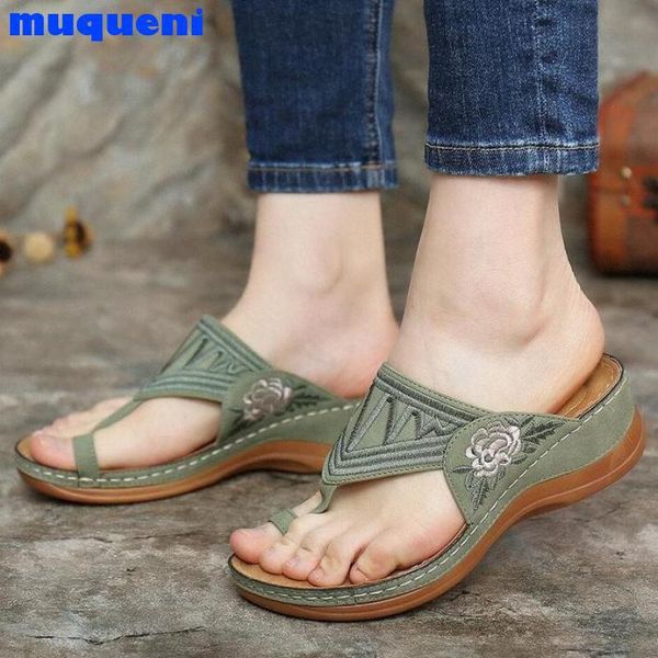women's sandals ladies clip toe wedges thong retro shoes 2021 fashion embroidery platform buckle casual female beach slippers, Black
women's sandals ladies clip toe wedges thong retro shoes 2021 fashion embroidery platform buckle casual female beach slippers, Black