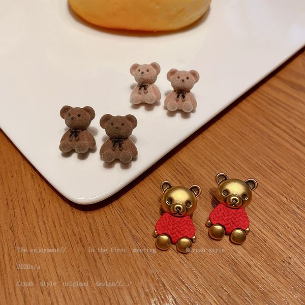 925 silver needle cute girl heart design plush bear earrings simple cartoon fashion personality fashion earrings
925 silver needle cute girl heart design plush bear earrings simple cartoon fashion personality fashion earrings