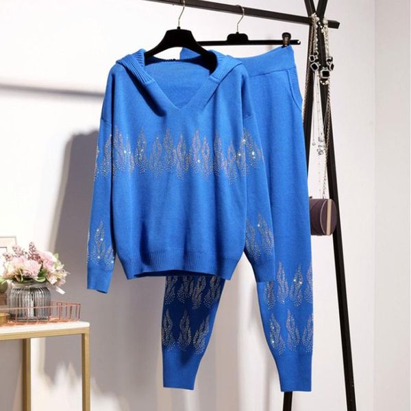 runway fashion women autumn winter blue white black hoodies+ full-lenght pants casual beading holiday sets women's two piece
runway fashion women autumn winter blue white black hoodies+ full-lenght pants casual beading holiday sets women's two piece