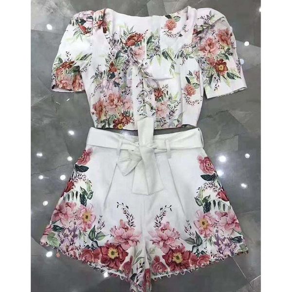 women's tracksuits summer 2 piece set women vintage print casual lace or a pendulum shorts high-end elegant age reduction two, Gray
women's tracksuits summer 2 piece set women vintage print casual lace or a pendulum shorts high-end elegant age reduction two, Gray