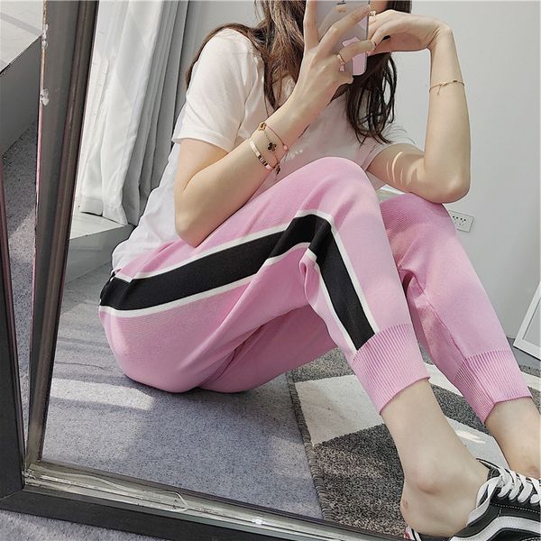 20 korean version of spring and summer knitted sports leisure school uniform for women loose side stripe small foot long pants, White;black
20 korean version of spring and summer knitted sports leisure school uniform for women loose side stripe small foot long pants, White;black