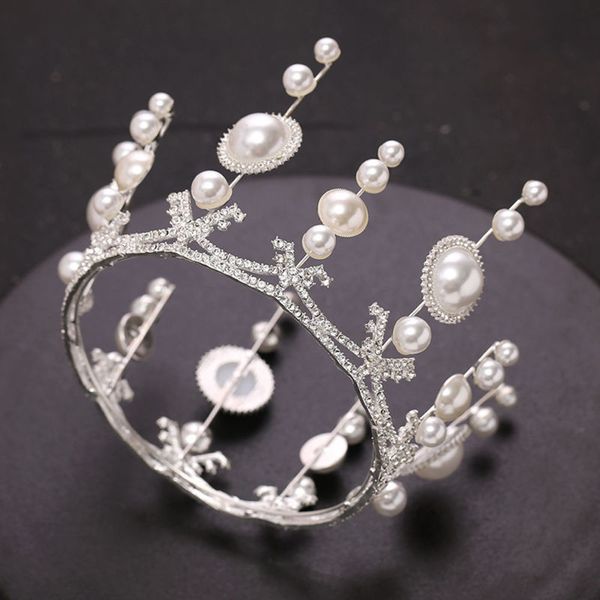 bridal headdress diamond crown hair jewelry pearl queen crown knot wedding dress round crown accessories, Slivery;golden
bridal headdress diamond crown hair jewelry pearl queen crown knot wedding dress round crown accessories, Slivery;golden