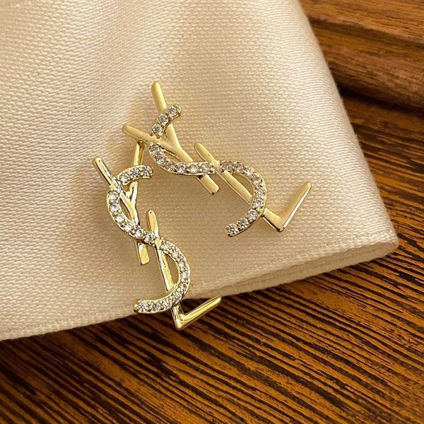 183 new popular website red temperament flash diamond letter poplar forest fine earrings female e12-9, Silver
183 new popular website red temperament flash diamond letter poplar forest fine earrings female e12-9, Silver