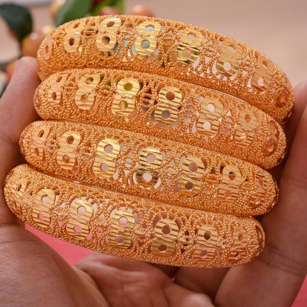 bangle 4pcs/lot luxury gold color dubai bangles for women ethiopian afric &bangles party wedding gifts adjustable, Black
bangle 4pcs/lot luxury gold color dubai bangles for women ethiopian afric &bangles party wedding gifts adjustable, Black