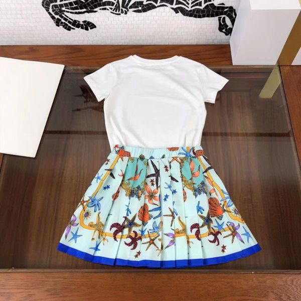 clothing sets designer summer 2021 children's clothing, girls' girls princess dress, cotton printed skirt suit, western s, White
clothing sets designer summer 2021 children's clothing, girls' girls princess dress, cotton printed skirt suit, western s, White