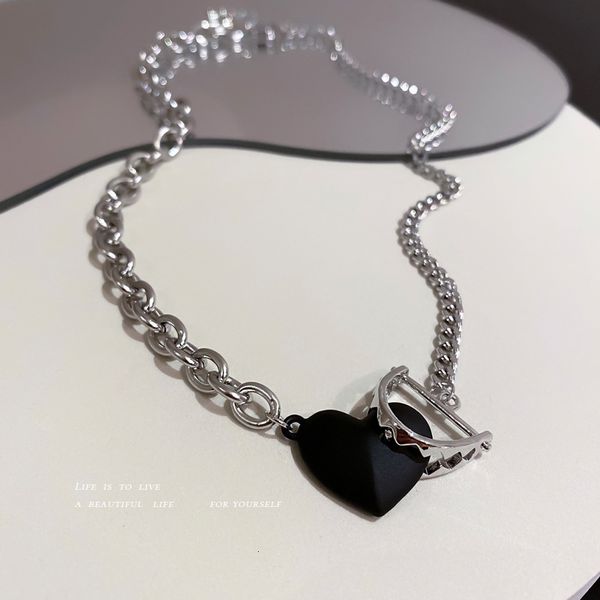 chain women pendants exquisite black love necklace, personalized fashion design, neck chain, bone small crowd, cool style, necklace girl, Silver
chain women pendants exquisite black love necklace, personalized fashion design, neck chain, bone small crowd, cool style, necklace girl, Silver