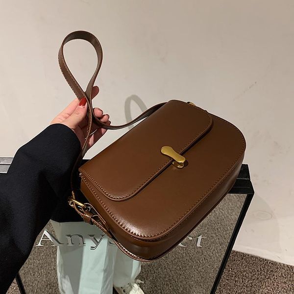 shoulder bags niche design autumn/winter advanced retro bag 2021 female messenger underarm square width: 22cm
shoulder bags niche design autumn/winter advanced retro bag 2021 female messenger underarm square width: 22cm