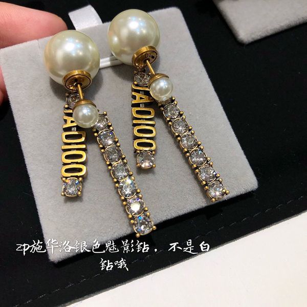 new 2021 letter inlaid with row of crystal diamond wind pearl earrings net red, Silver
new 2021 letter inlaid with row of crystal diamond wind pearl earrings net red, Silver