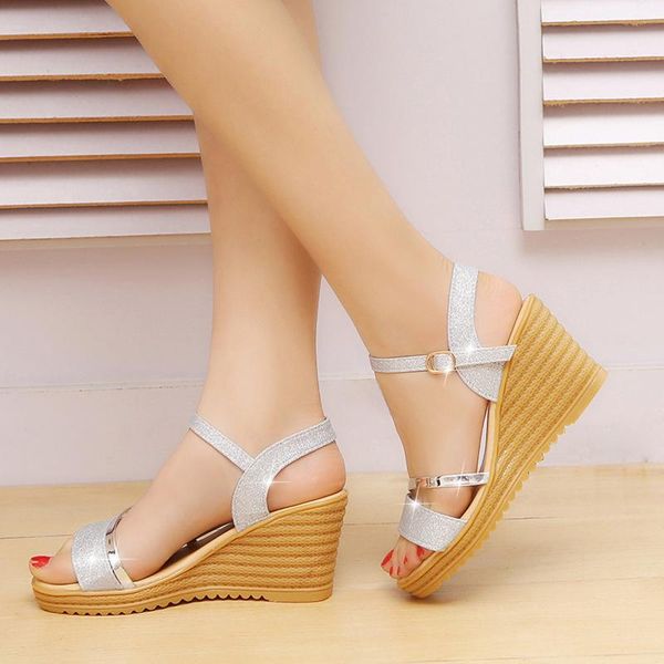 sandals women round toe non-slip platform high heels buckle sequins 2021 zapatillas mujer, Black
sandals women round toe non-slip platform high heels buckle sequins 2021 zapatillas mujer, Black