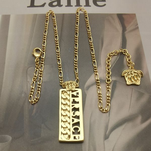 fan / f family beautiful head letter hollowed out hangtag hip hop men's and women's universal necklace, Silver
fan / f family beautiful head letter hollowed out hangtag hip hop men's and women's universal necklace, Silver