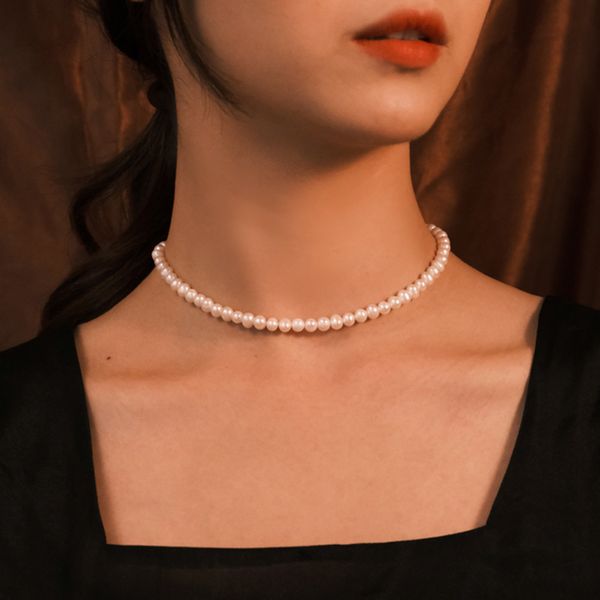 classic natural pearl necklace korean versatile 18k gold simple design niche jewelry, Black
classic natural pearl necklace korean versatile 18k gold simple design niche jewelry, Black