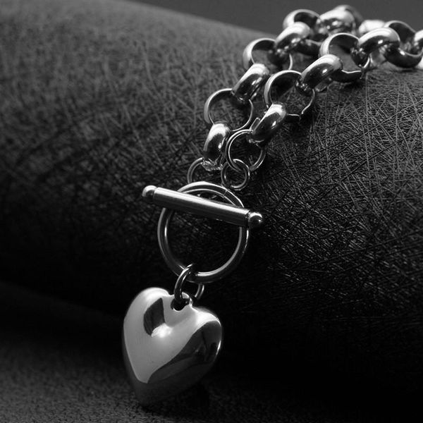 fashion titanium steel pendant necklace stainless jewelry with chain love heart-shaped simple female necklaces, Silver
fashion titanium steel pendant necklace stainless jewelry with chain love heart-shaped simple female necklaces, Silver