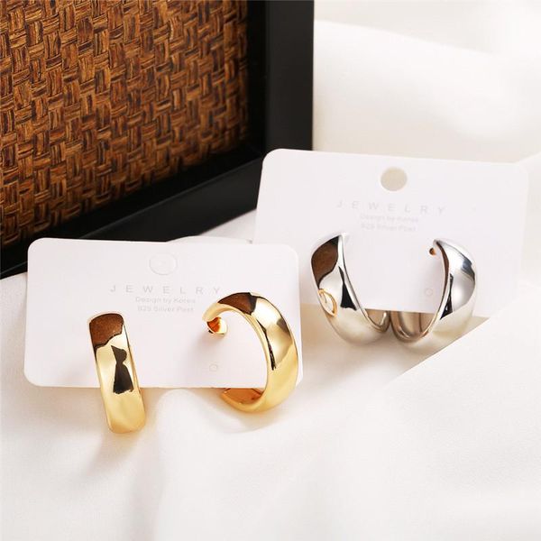 hoop & huggie circle earring woman vintage gold color korean statement big earrings accessories brincos wedding, Golden;silver
hoop & huggie circle earring woman vintage gold color korean statement big earrings accessories brincos wedding, Golden;silver