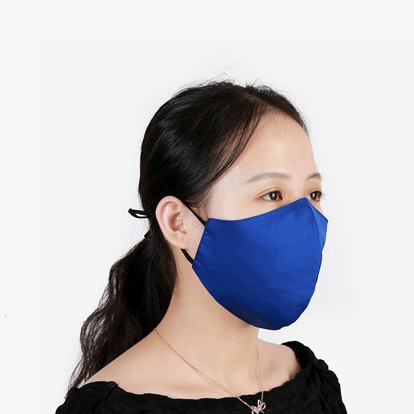 layers of three cotton mask block dust haze children's cartoon pattern to keep warm and hand washable
layers of three cotton mask block dust haze children's cartoon pattern to keep warm and hand washable