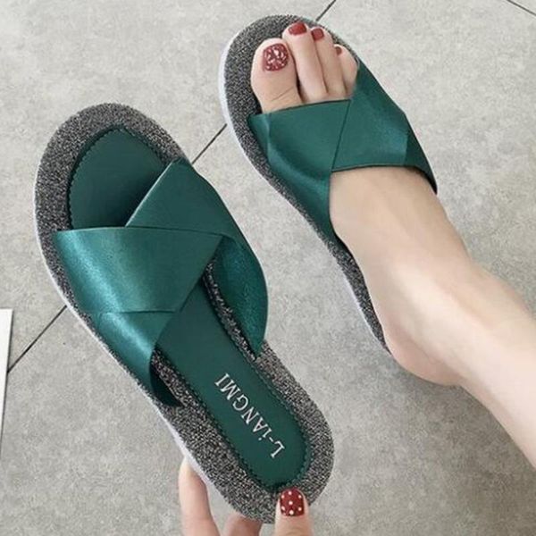slippers summer women's satin word drag indoor flat shoes wedding non-slip flip flops women xx102, Black
slippers summer women's satin word drag indoor flat shoes wedding non-slip flip flops women xx102, Black