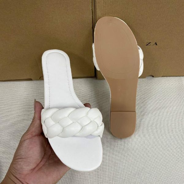 sandals summer 2021 flat bottom fashion women slides big size 36-41 slip on woman outside beach designer, Black
sandals summer 2021 flat bottom fashion women slides big size 36-41 slip on woman outside beach designer, Black