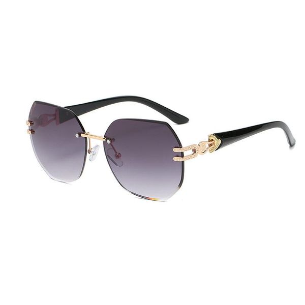 sunglasses 2021 luxury retro cut edge irregular personality men's fashion brand design uv400 glasses, White;black
sunglasses 2021 luxury retro cut edge irregular personality men's fashion brand design uv400 glasses, White;black