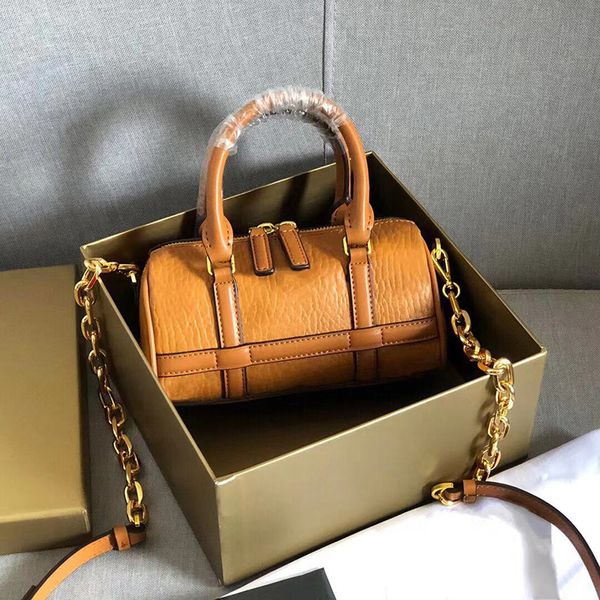 sunshine handbag tote women crossbody bag fashion bags cowhide genuine leather removable shoulder strap large capacity package
sunshine handbag tote women crossbody bag fashion bags cowhide genuine leather removable shoulder strap large capacity package